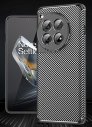 Накладка силиконовая для OnePlus 12 под карбон чёрная