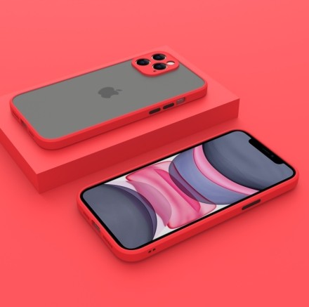 Накладка пластиковая матовая для Apple iPhone 13 Pro с силиконовой окантовкой красная
