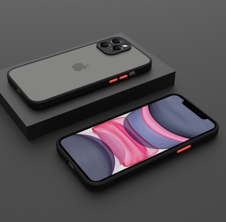 Накладка пластиковая матовая для Apple iPhone 13 Pro Max с силиконовой окантовкой чёрная