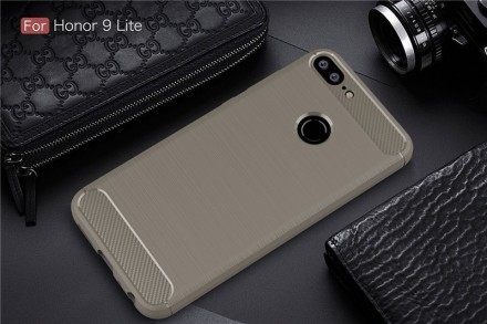 Накладка силиконовая для Huawei Honor 9 Lite карбон сталь серая