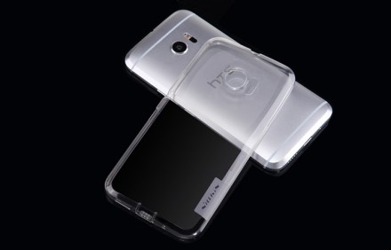 Накладка силиконовая Nillkin Nature TPU Case для HTC 10/10 Lifestyle прозрачная