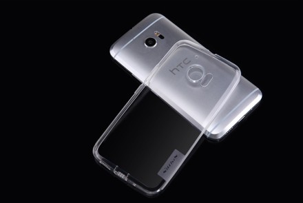 Накладка силиконовая Nillkin Nature TPU Case для HTC 10/10 Lifestyle прозрачно-черная