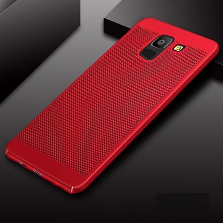 Накладка пластиковая для Samsung Galaxy A6 (2018) A600 с перфорацией красная