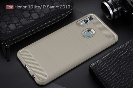 Накладка силиконовая для Huawei P Smart 2019 / Honor 10 Lite карбон сталь серая