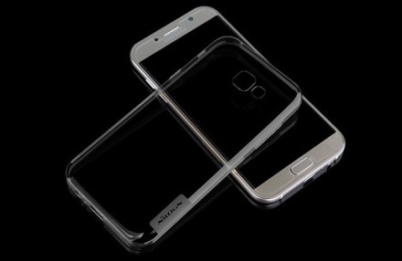 Накладка силиконовая Nillkin Nature TPU Case для Samsung Galaxy A7 (2017) A720 прозрачно-черная