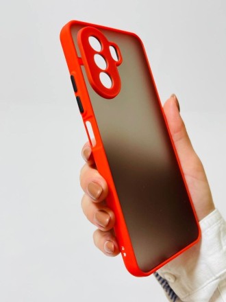 Накладка пластиковая матовая для Huawei Nova Y70 / Huawei Nova Y70 Plus с силиконовой окантовкой красная