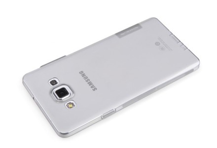 Накладка силиконовая Nillkin Nature TPU Case для Samsung Galaxy A7 (2015) A700 прозрачно-черная