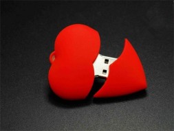 Флеш-накопитель USB Flash Drive 64Gb &quot;Сердце&quot;
